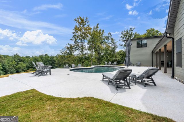 392 Georgian Pines Drive, Senoia, GA 30276