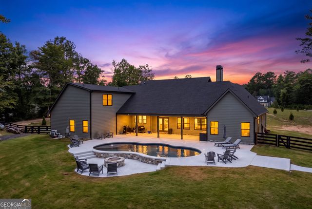 392 Georgian Pines Drive, Senoia, GA 30276