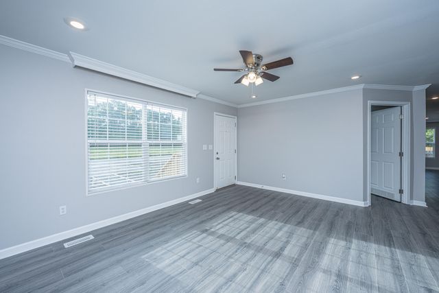 324 Bedford Road, Cross, SC 29436