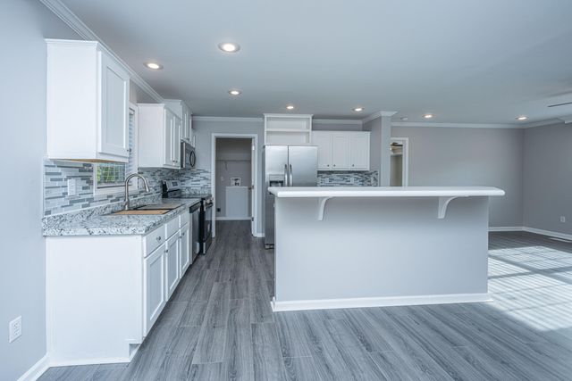 324 Bedford Road, Cross, SC 29436