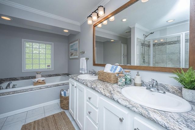 324 Bedford Road, Cross, SC 29436