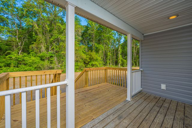 324 Bedford Road, Cross, SC 29436