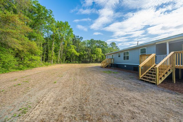 324 Bedford Road, Cross, SC 29436