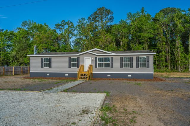 324 Bedford Road, Cross, SC 29436