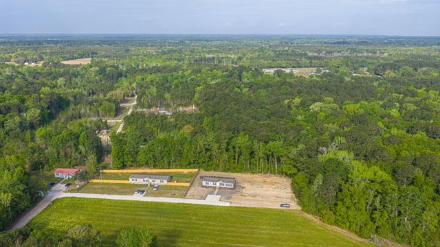 324 Bedford Road, Cross, SC 29436