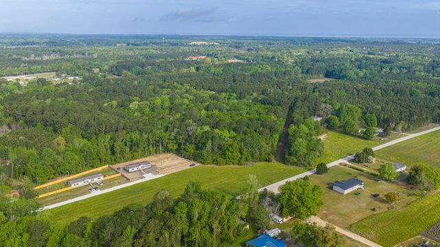 324 Bedford Road, Cross, SC 29436