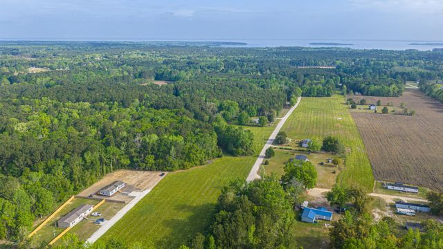 324 Bedford Road, Cross, SC 29436