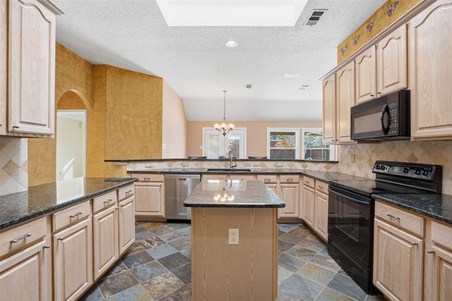 4525 Lodestone Lane, Fort Worth, TX 76123