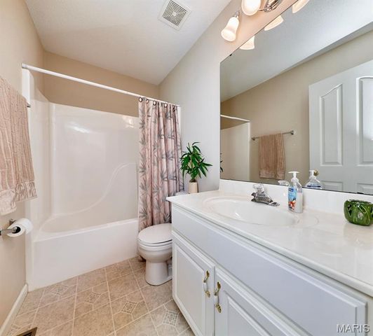 9852 Sand Castle Drive, Pevely, MO 63070