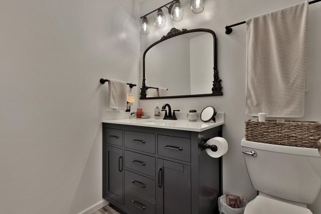 180 Wentworth Avenue W D, West Saint Paul, MN 55118