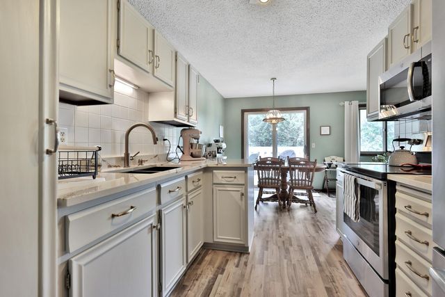 180 Wentworth Avenue W D, West Saint Paul, MN 55118