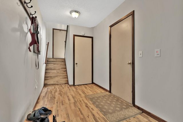 180 Wentworth Avenue W D, West Saint Paul, MN 55118