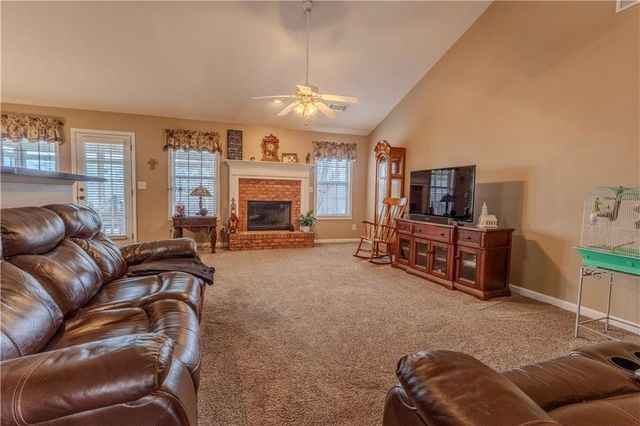 3385 Stoneleigh Run Drive, Buford, GA 30519