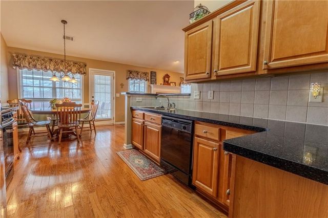 3385 Stoneleigh Run Drive, Buford, GA 30519