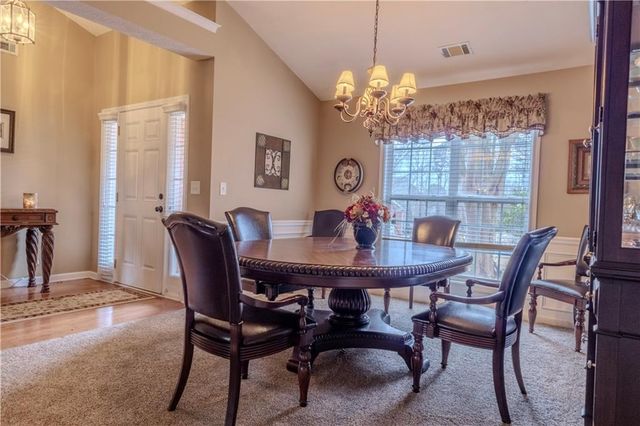 3385 Stoneleigh Run Drive, Buford, GA 30519