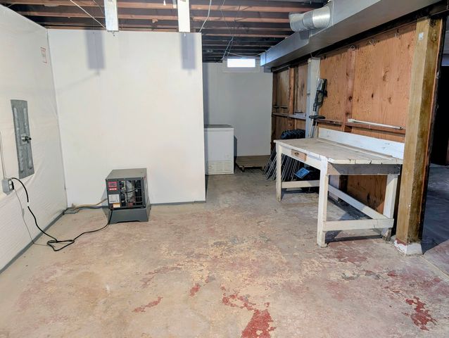 3832 27th Avenue, Rock Island, IL 61201