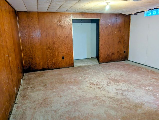 3832 27th Avenue, Rock Island, IL 61201