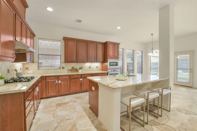 82 Cherry Hills Drive, Jersey Village, TX 77064