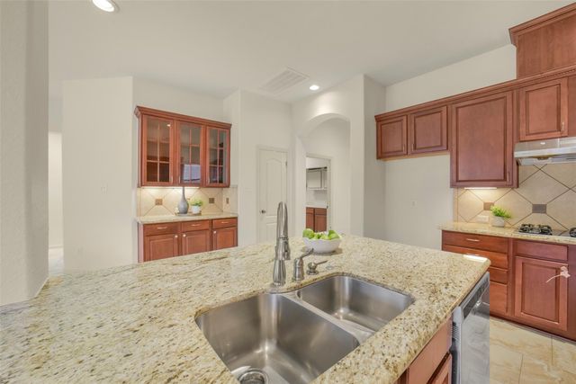 82 Cherry Hills Drive, Jersey Village, TX 77064