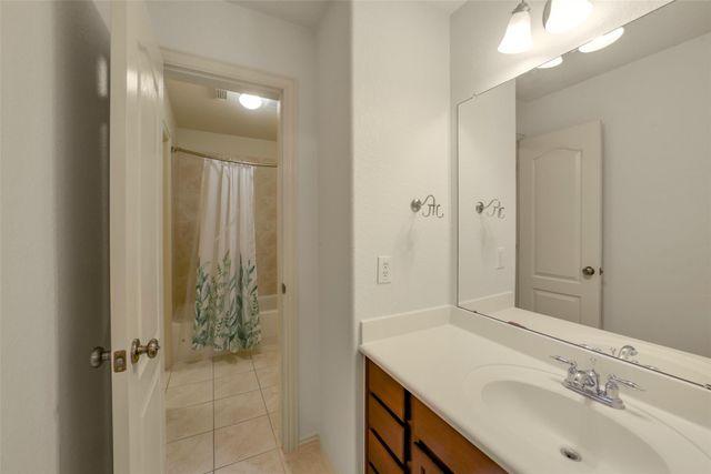 82 Cherry Hills Drive, Jersey Village, TX 77064