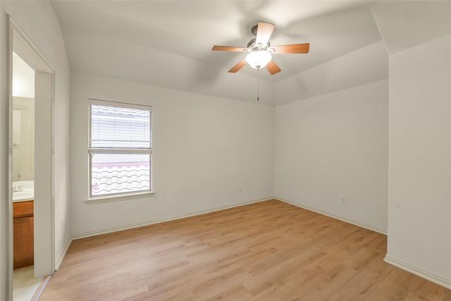 82 Cherry Hills Drive, Jersey Village, TX 77064
