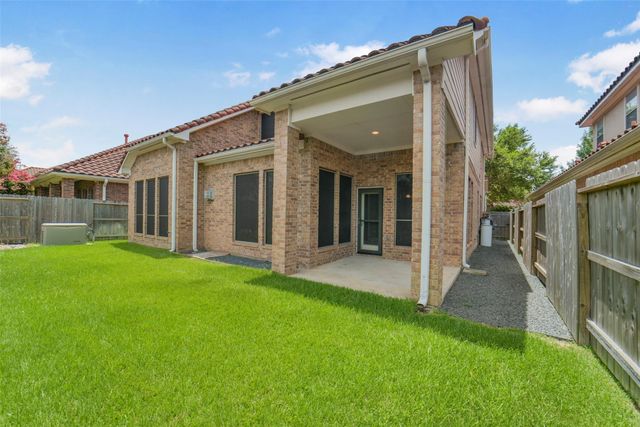 82 Cherry Hills Drive, Jersey Village, TX 77064