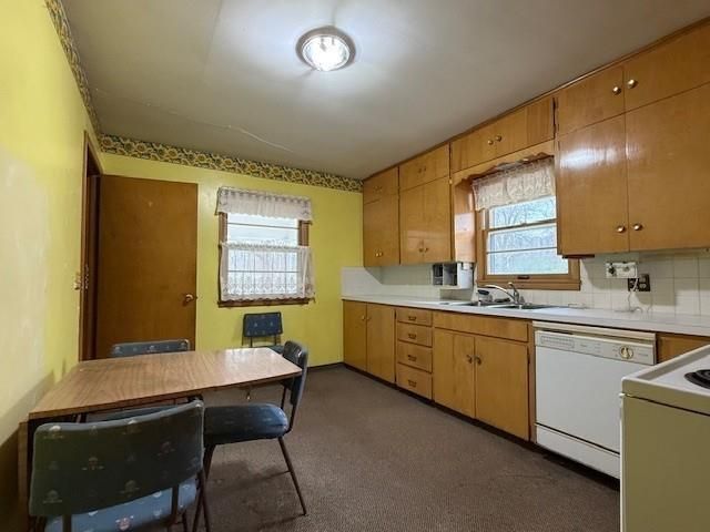 1208 W 20th Street, Lawrence, KS 66046