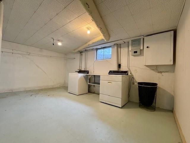 1208 W 20th Street, Lawrence, KS 66046