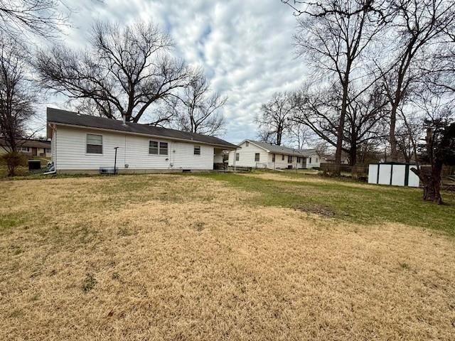 1208 W 20th Street, Lawrence, KS 66046