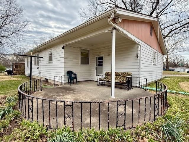 1208 W 20th Street, Lawrence, KS 66046