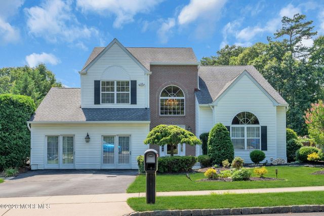 494 Meadowood Road, Jackson, NJ 08527