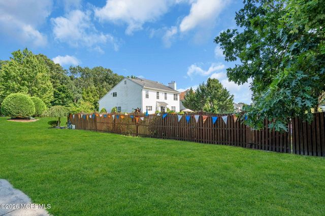 494 Meadowood Road, Jackson, NJ 08527