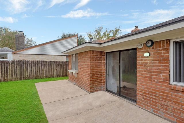 15806 Spring Forest Drive, Houston, TX 77059