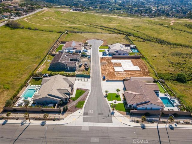 7955 Featherstone, Riverside, CA 92506