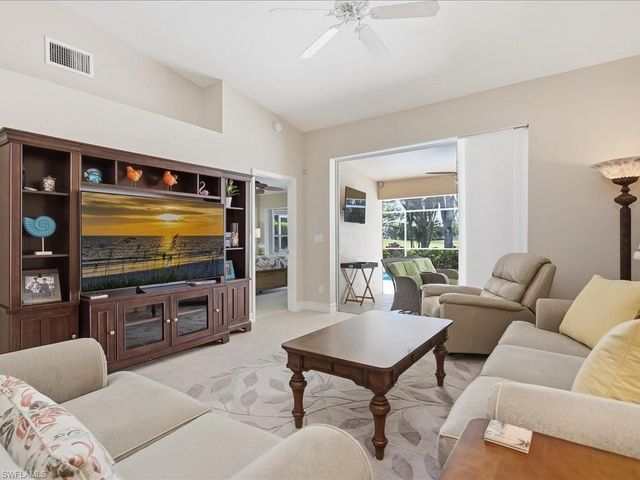 8139 Palomino DR 35, Naples, FL 34113