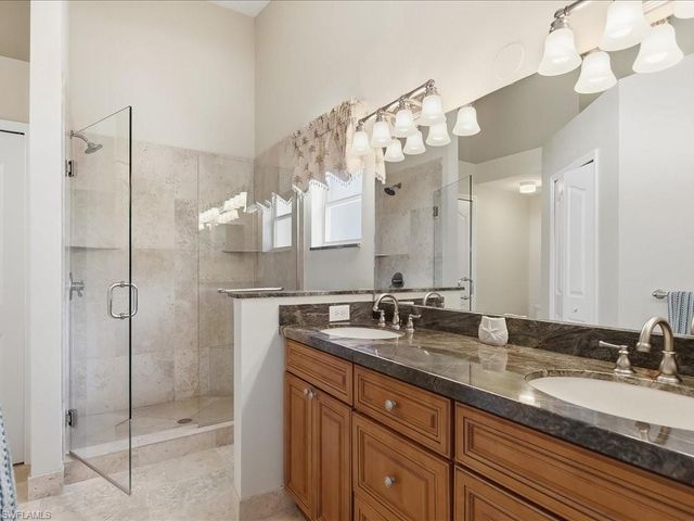 8139 Palomino DR 35, Naples, FL 34113