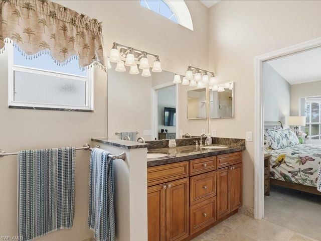 8139 Palomino DR 35, Naples, FL 34113