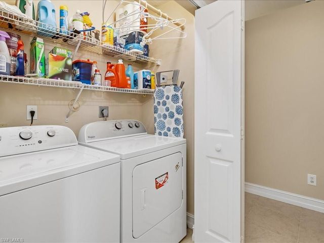 8139 Palomino DR 35, Naples, FL 34113