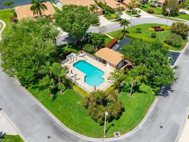 8139 Palomino DR 35, Naples, FL 34113