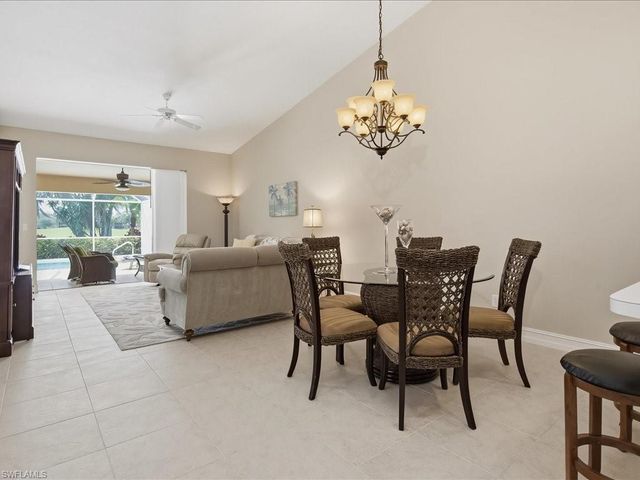8139 Palomino DR 35, Naples, FL 34113