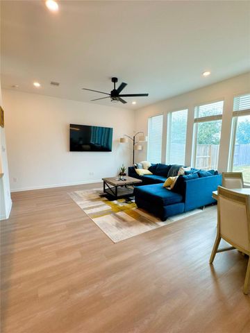 4015 Champlain Way, Iowa Colony, TX 77583