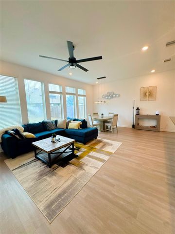 4015 Champlain Way, Iowa Colony, TX 77583