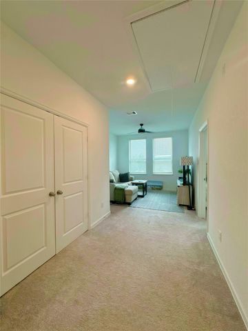 4015 Champlain Way, Iowa Colony, TX 77583