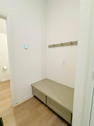 4015 Champlain Way, Iowa Colony, TX 77583