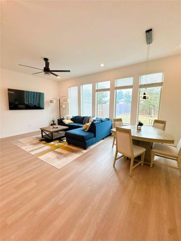 4015 Champlain Way, Iowa Colony, TX 77583