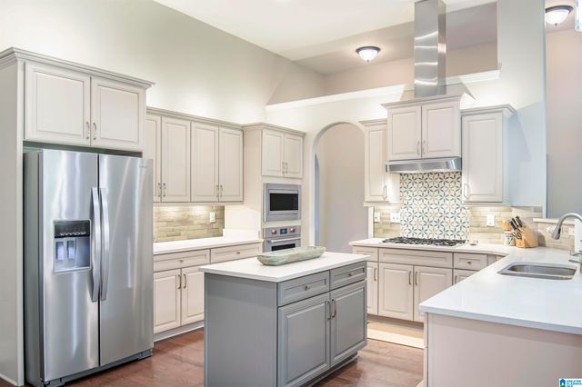 1037 BELVEDERE COVE, Birmingham, AL 35242