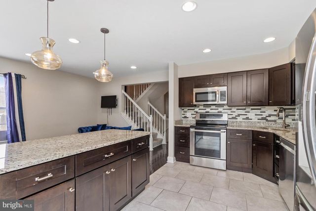 2020 RIDING CROP WAY, Baltimore, MD 21244