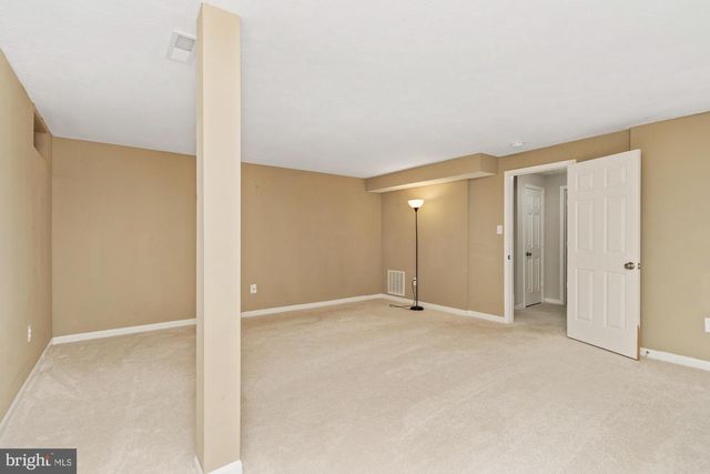 2020 RIDING CROP WAY, Baltimore, MD 21244