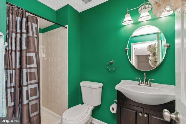 2020 RIDING CROP WAY, Baltimore, MD 21244