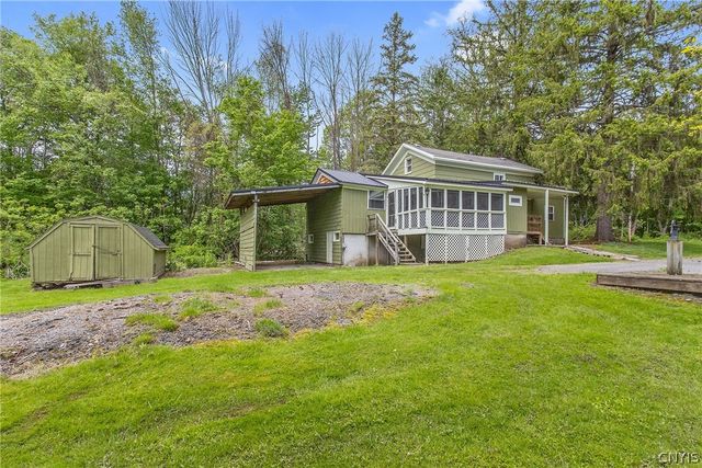 3529 County Route 57, Volney, NY 13126